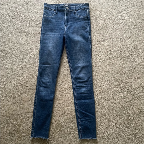 Abercrombie Simone Hi-Rise Jeans Size 27/4 - Picture 5 of 7